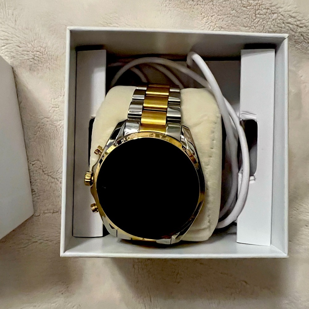 Brand new michael kors unisex watch